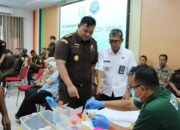KEJAKSAAN NEGERI ACEH SINGKIL MELAKSANAKAN TES URINE GUNA MENDUKUNG GERAKAN PENCEGAHAN, PEMBERANTASAN DAN PEREDARAN GELAP NARKOBA (P4GN) PADA SELURUH PEGAWAI KEJAKSAN NEGERI ACEH SINGKIL
